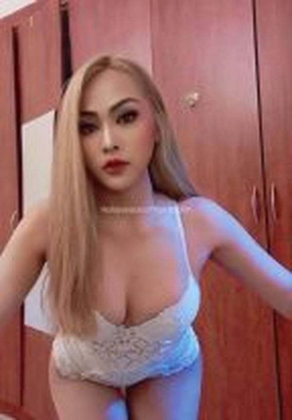 Kanchit, 22yo, Sopron - Győr-Moson-Sopron