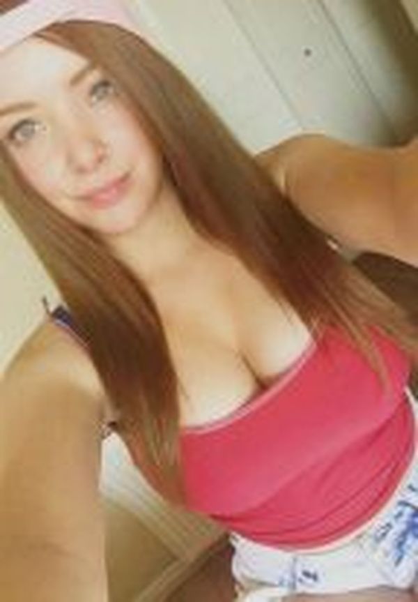 Mihaela, 26, Dunaújváros - Fejér, Xxx kisses